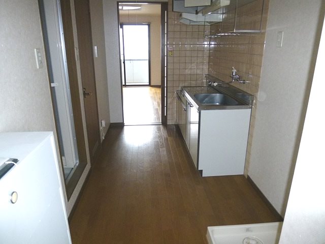 コーポパストラル キッチン上部に吊り棚あり