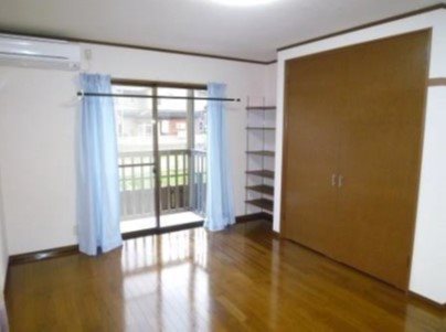 アンビシオン田上 クローゼット横に書棚付き！