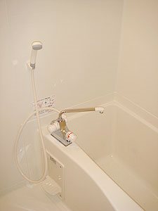 ヒルサイド朝霧 バスルーム