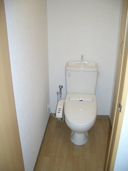 ヒルサイド朝霧 トイレ