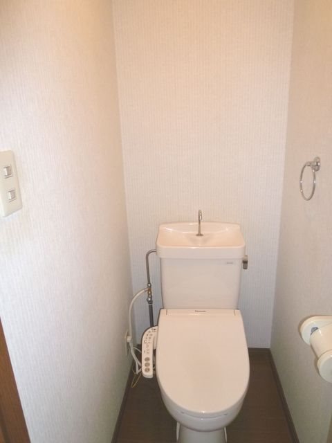 リバービューもりの里 温水洗浄機付きトイレ