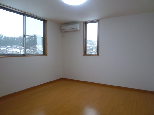 MARGO-13 全室角部屋♪